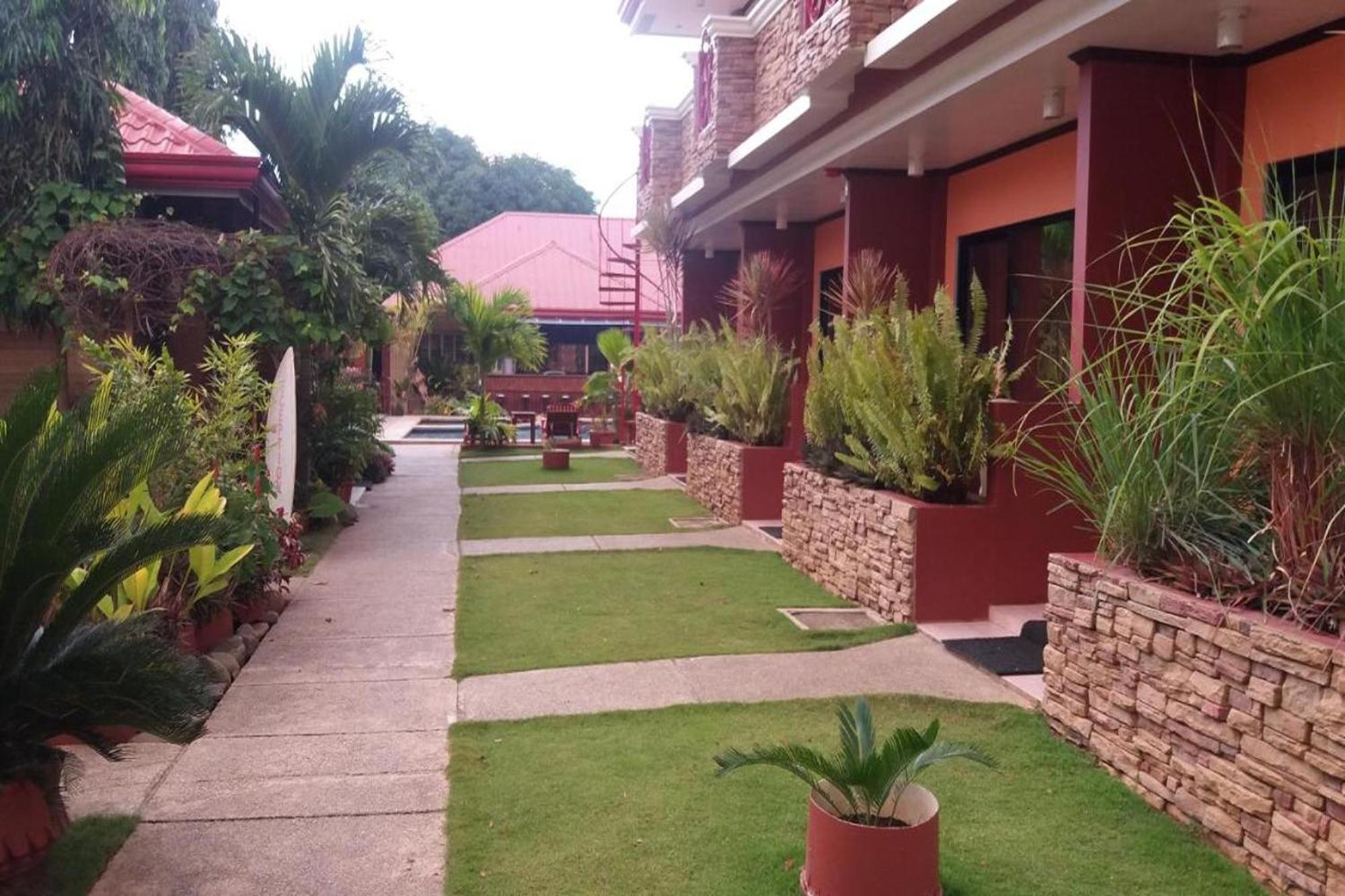 Citadel Bed And Breakfast Puerto Princesa Екстериор снимка